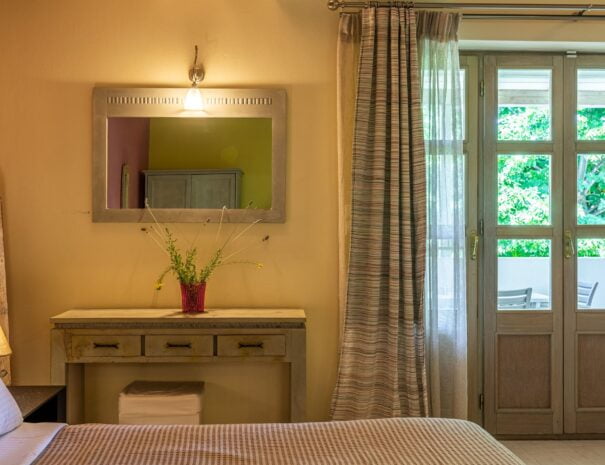 Luxury Studio Apartments in Stoupa