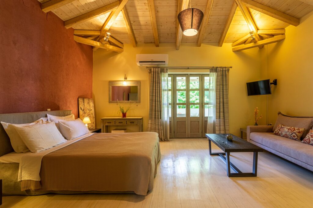 Luxury Studio Apartments in Stoupa