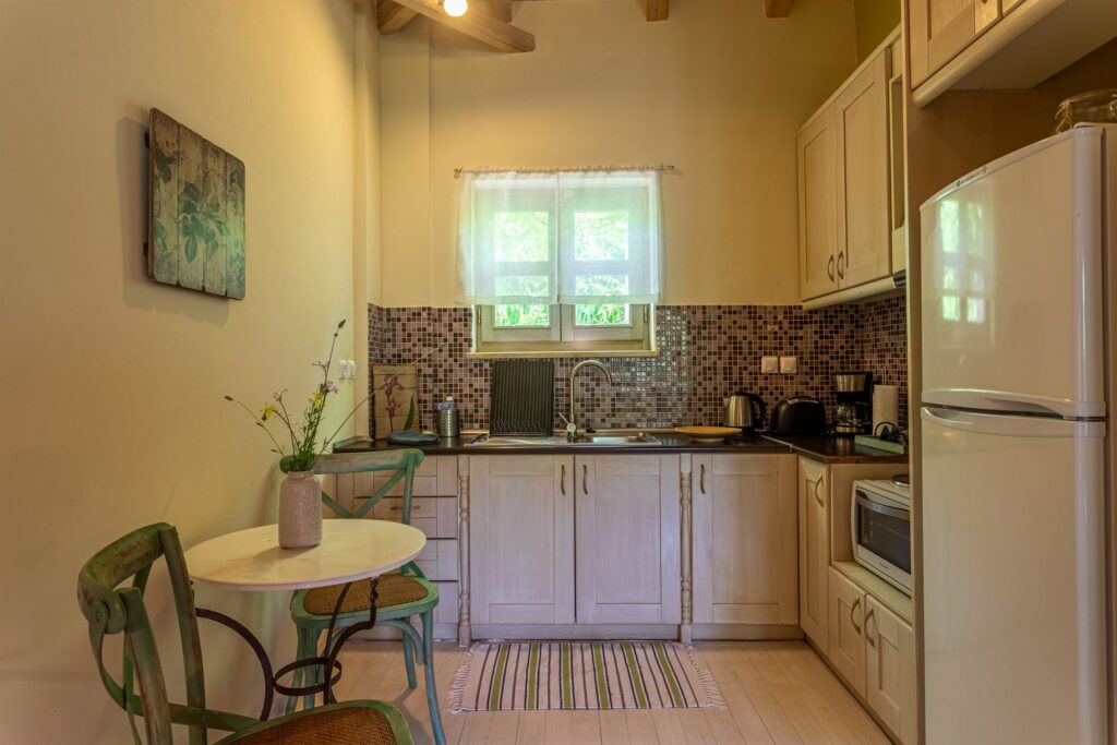 Luxury Studio Apartments in Stoupa